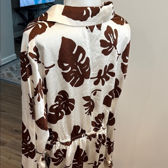 Forever 21 + 2X Brown and White Leaf Print Dress - Picture 6 of 11